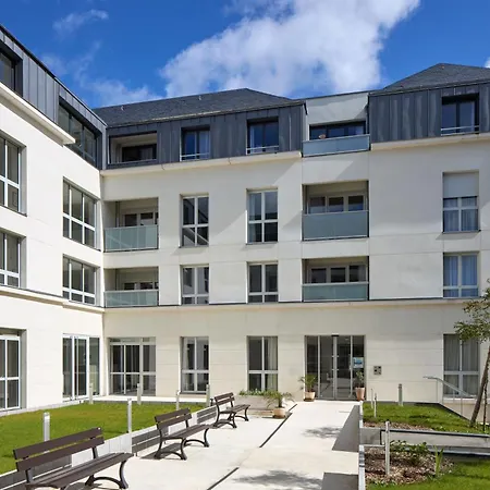 Zenitude Hotel-residences * Saumur