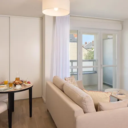 Zenitude Quality Hotel apartamentowy 3*