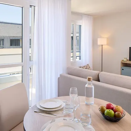 Aparthotel Quality 3*